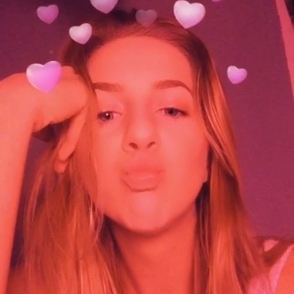 Meet your Posher, Alysha - Picture 4 of 6